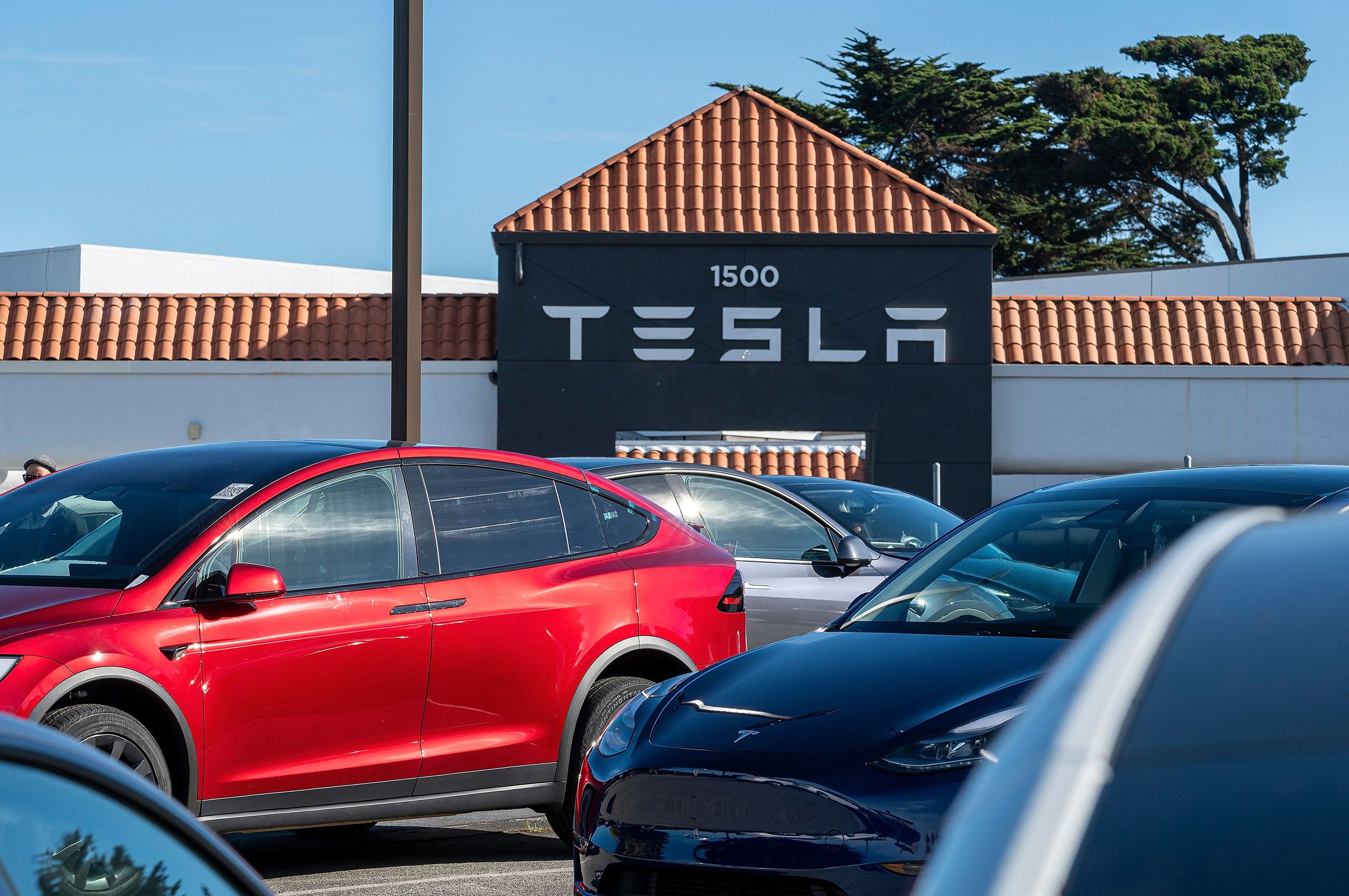 Tesla Teases Budget EV Launch on October 7, Eyes Mass-Market Growth