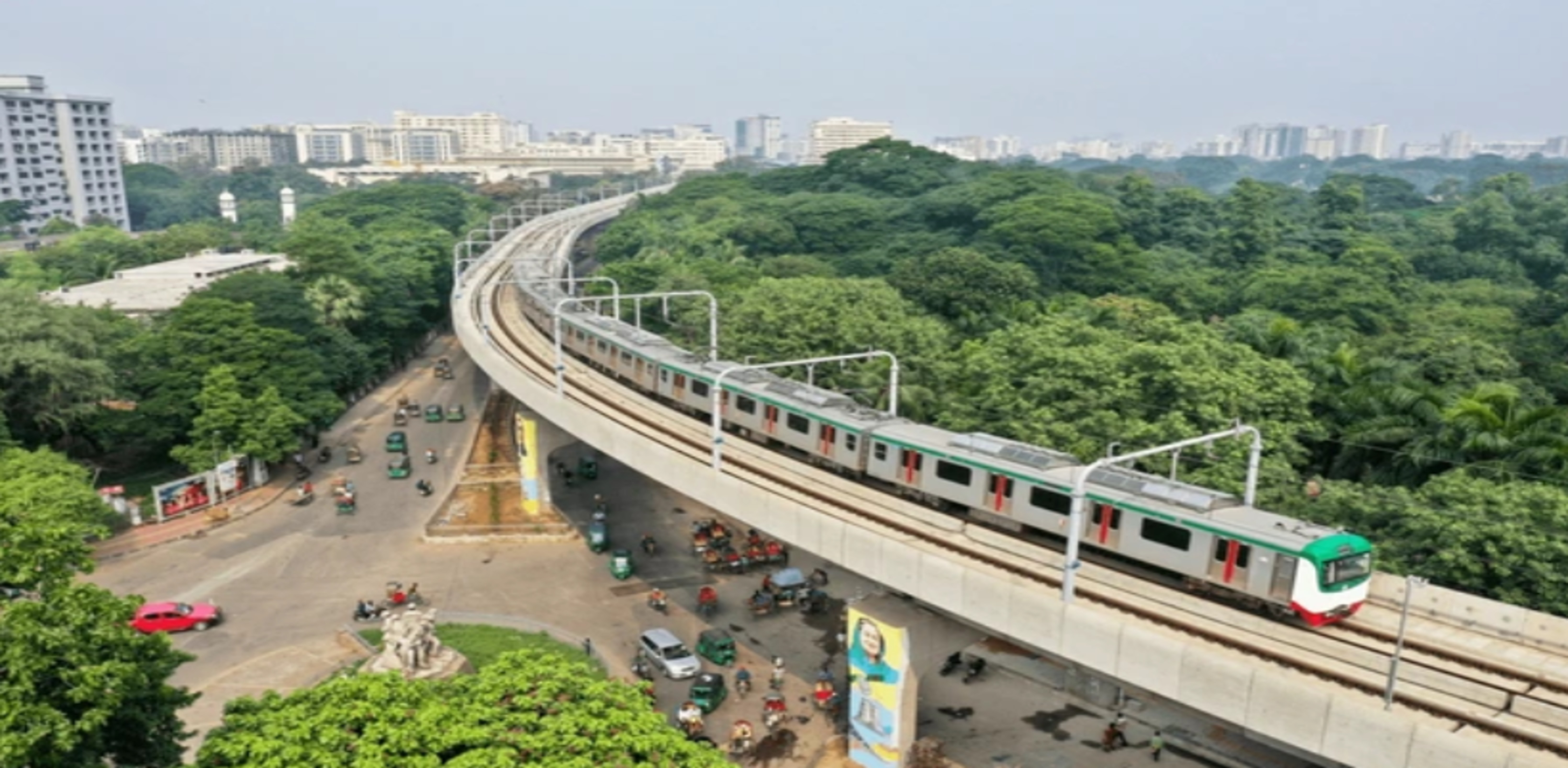 Analysts Warn of Structural Pressures as Bangladesh Inflation Edges Up