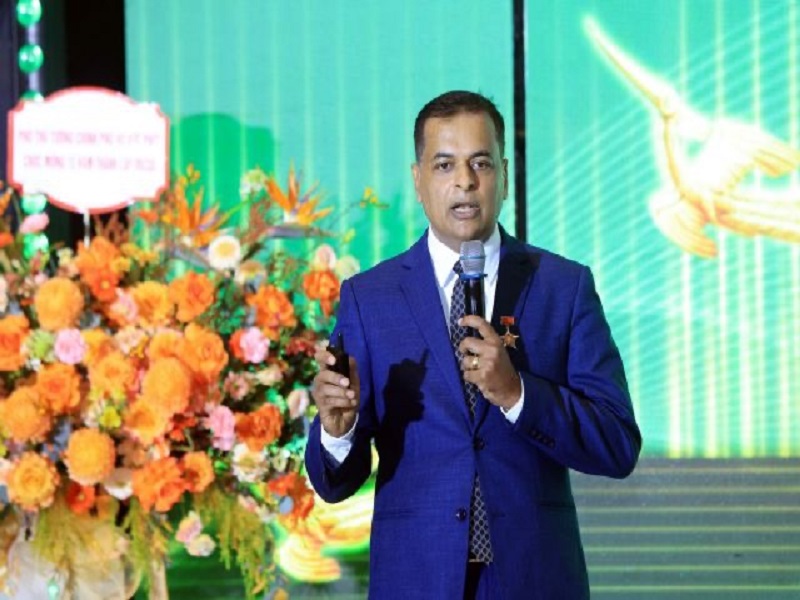 Vietnam's 80-Year Economic Journey Hailed by Business Leaders